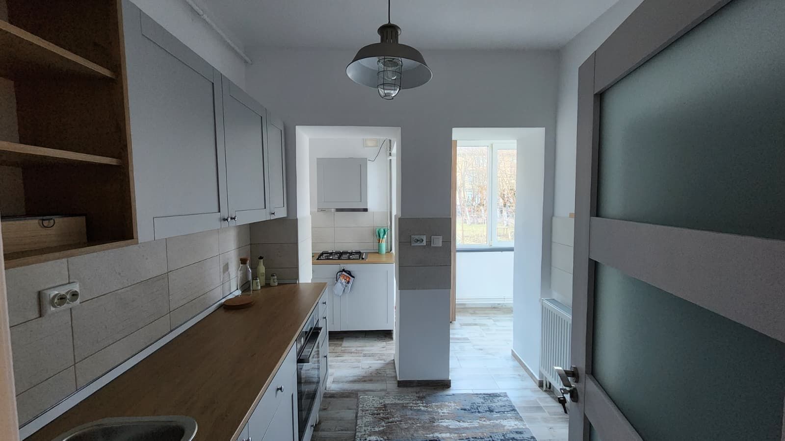 Apartament 2 camere si gradina Astra