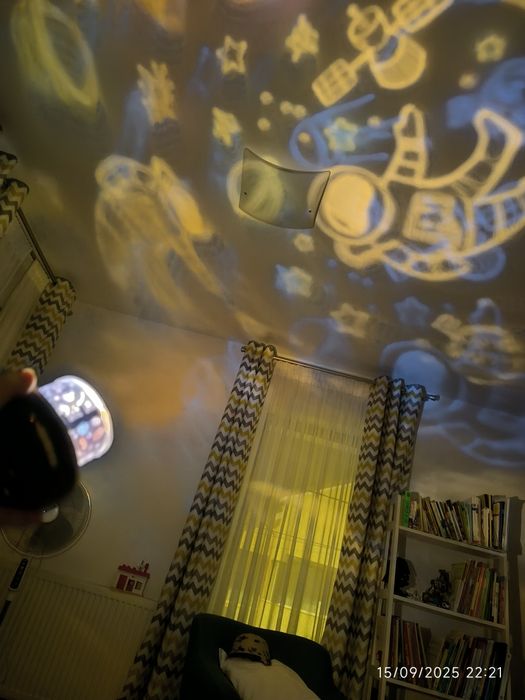 Lampa copii spatiu 3 x AA