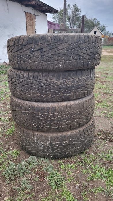 Продам шины зимние