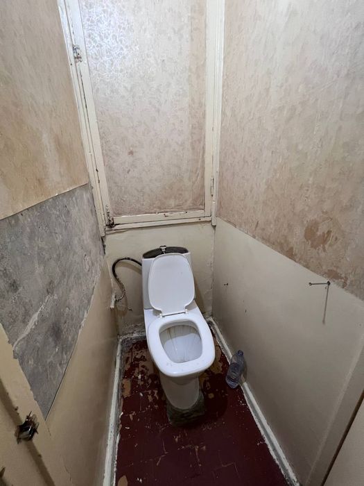 Аренда 1/4/4 Ялангач, дом быта, пустая