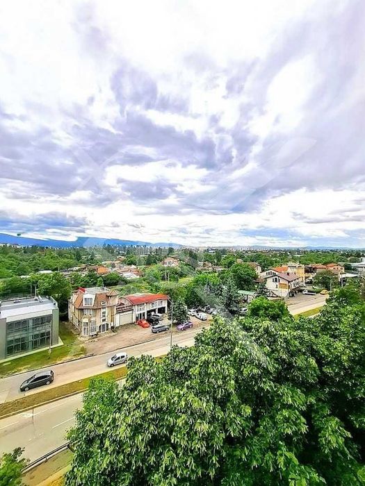 Продава се Тристаен апартамент в София, Надежда 1 - 88 кв.м за 2200 €/кв.м - Снимка #9