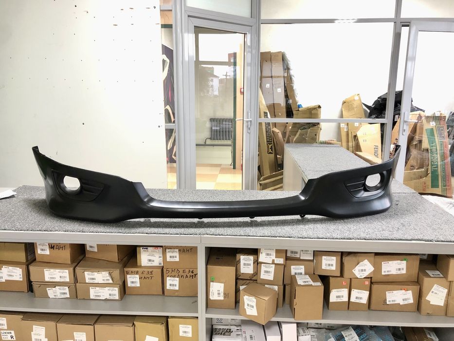 Спойлер губа на передний бампер Камри 45 СЕ Американец