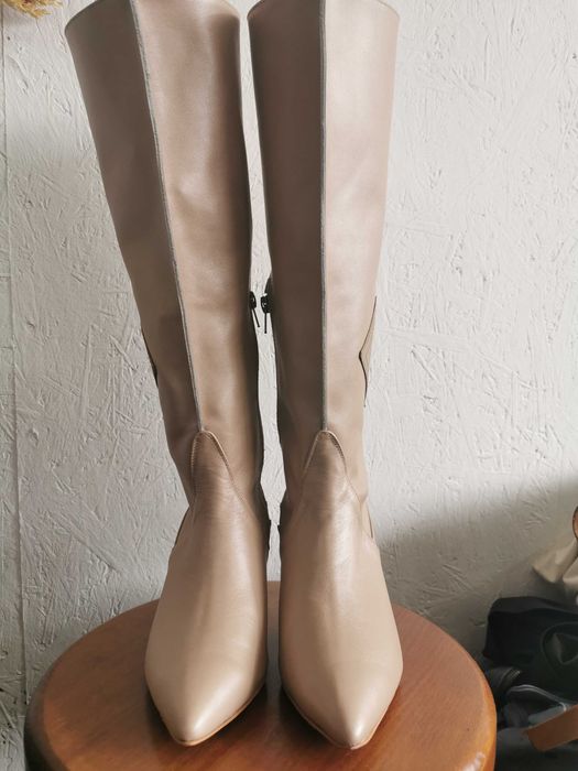 Cizmă bej nude din piele naturală