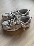 Маратонки New Balance 38,5