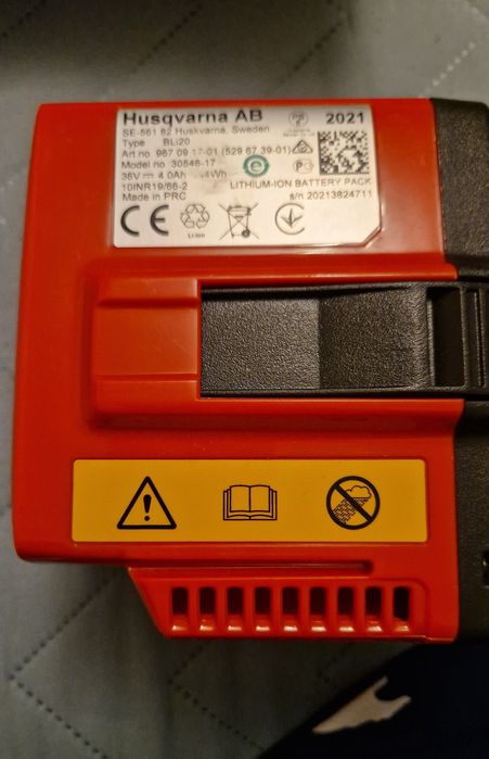 Carcasa acumulator Husqvarna BLi20