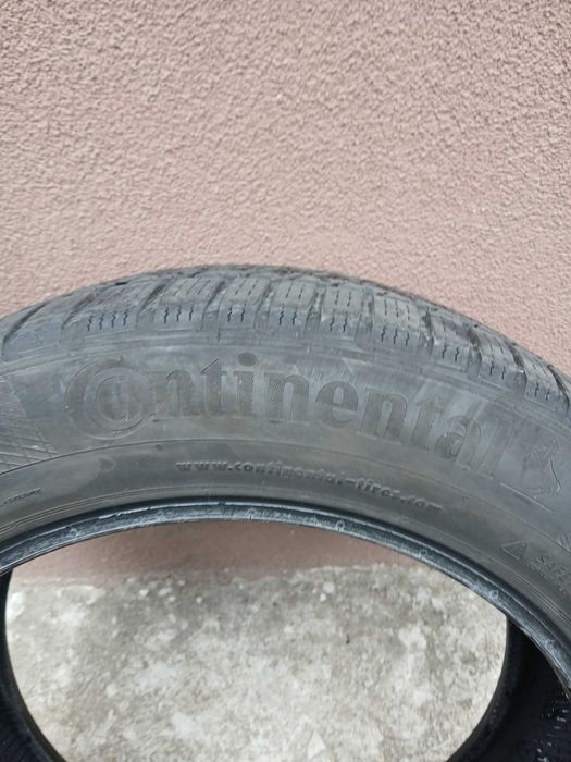 Продавам зимни гуми Continental Winter Contact TS 850P 225/55/17