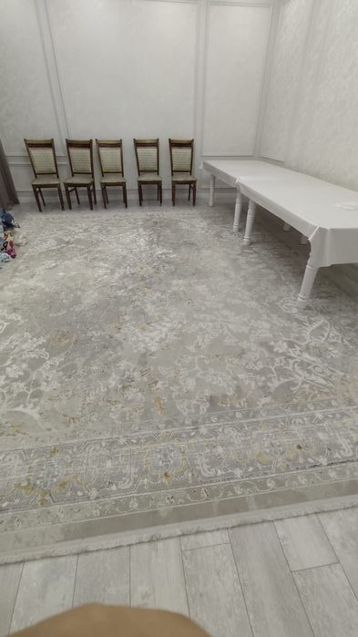 Продам ковер размером 4*5, цена 100 000 тг