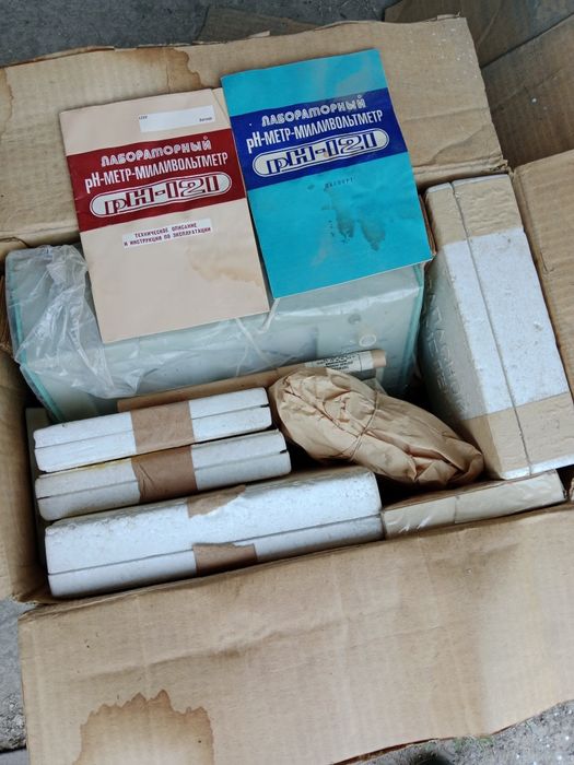 Лабораторный PН-метр-миливольтметр pH-121