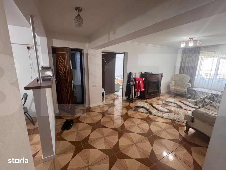 Apartament cu 4 camere, 95,06 mp, zona centrala, etaj 3