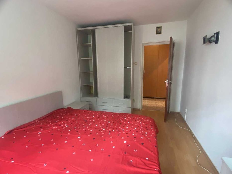 Inchiriez apartament 2 camere Pajura