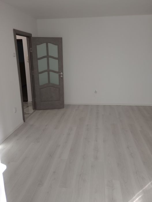 Apartament Prundu 2 camere 2 balcoane decomandat renovat recent