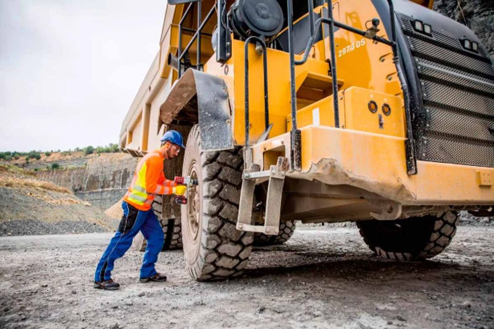 Гайковерт ударный аккумуляторный IW 3/4″ 18.0-EC/5.0 Set FLEX