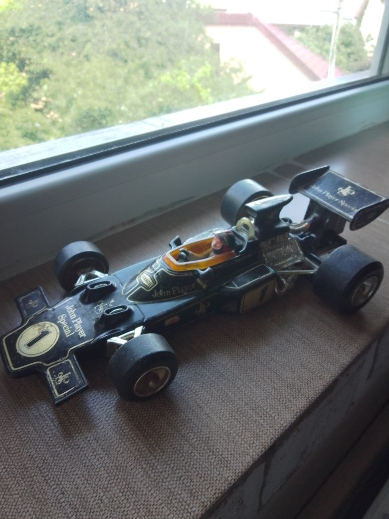 Corgi Lotus JPS Fittipaldi
