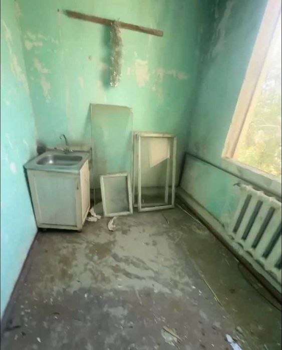 Яшнабадский район, массив Аханграбо, дом 93 Квартира №13 (панельный)