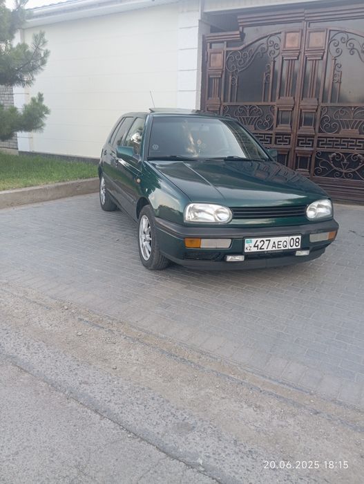 Продаётся автомашина