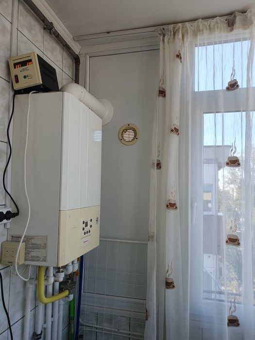 Apartament 2 camere Aurel Vlaicu 43