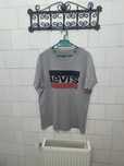 Tricou marca Levis mărime M culoare gri