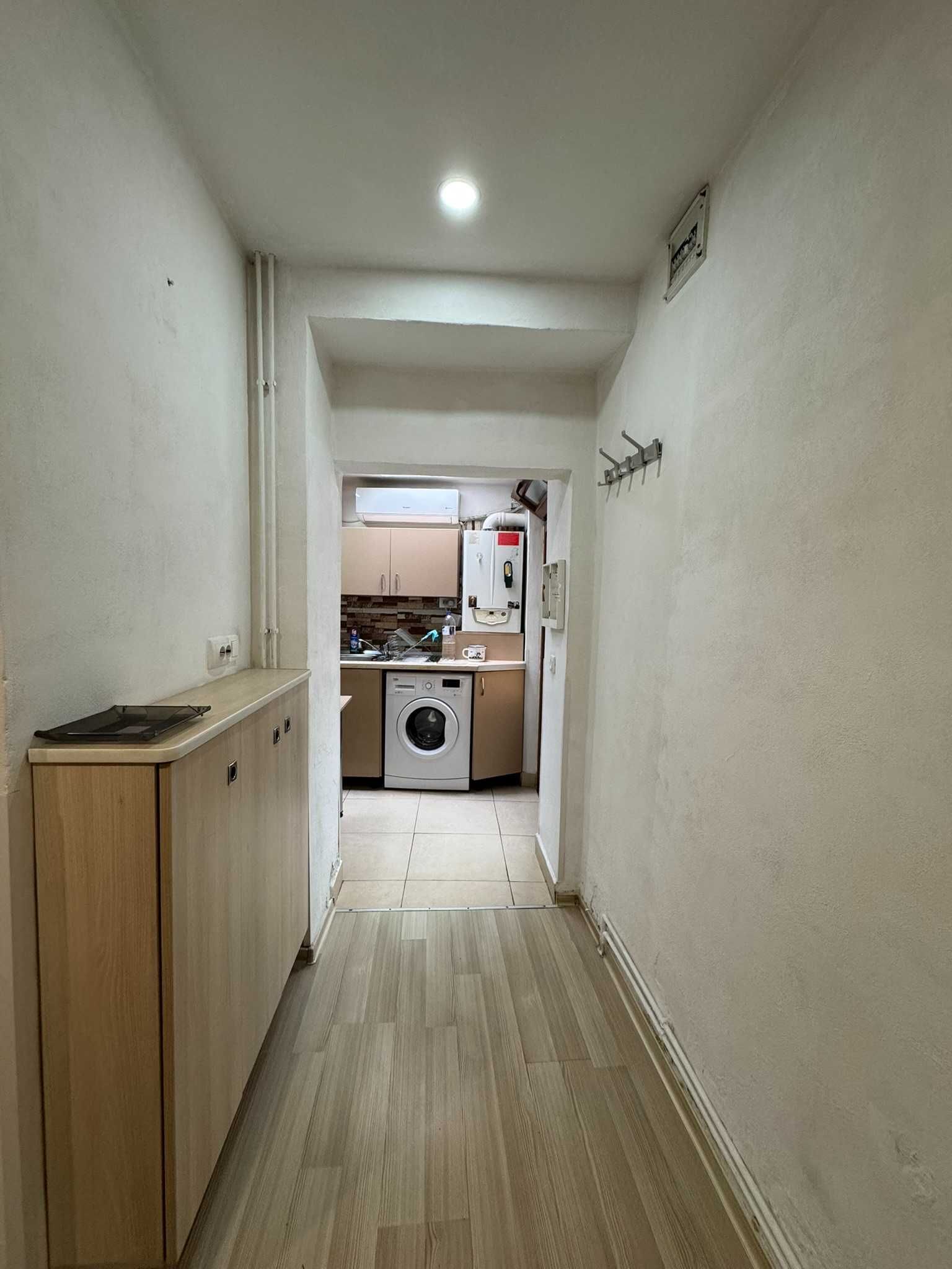 Casa la curte comuna, zona Fabric - proprietar