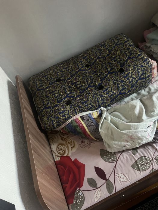 Кровать односпальняя