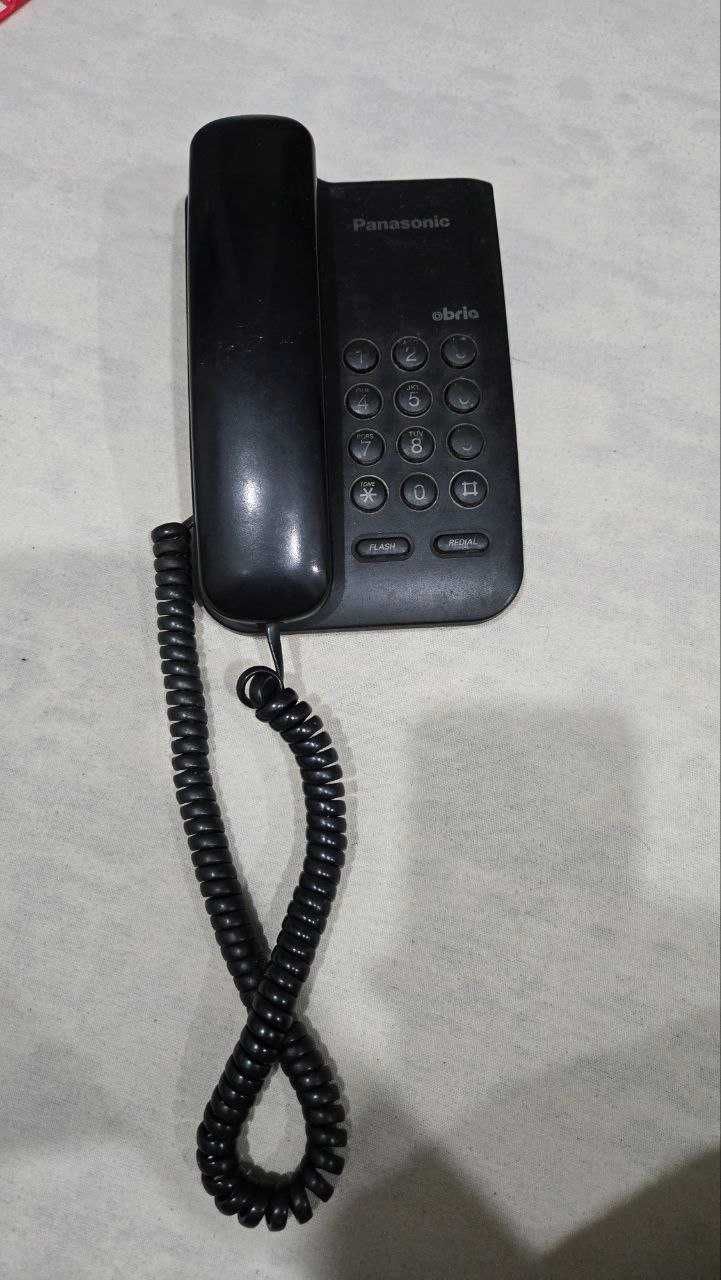 Domashniy telefon Panasonic