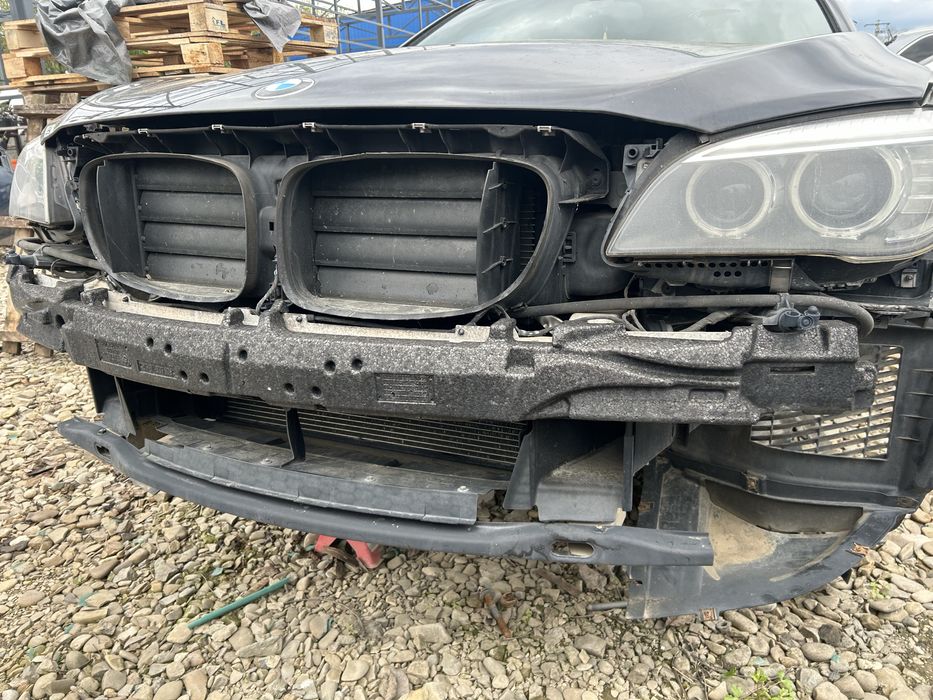 Far xenon dreapta BMW F01 2014