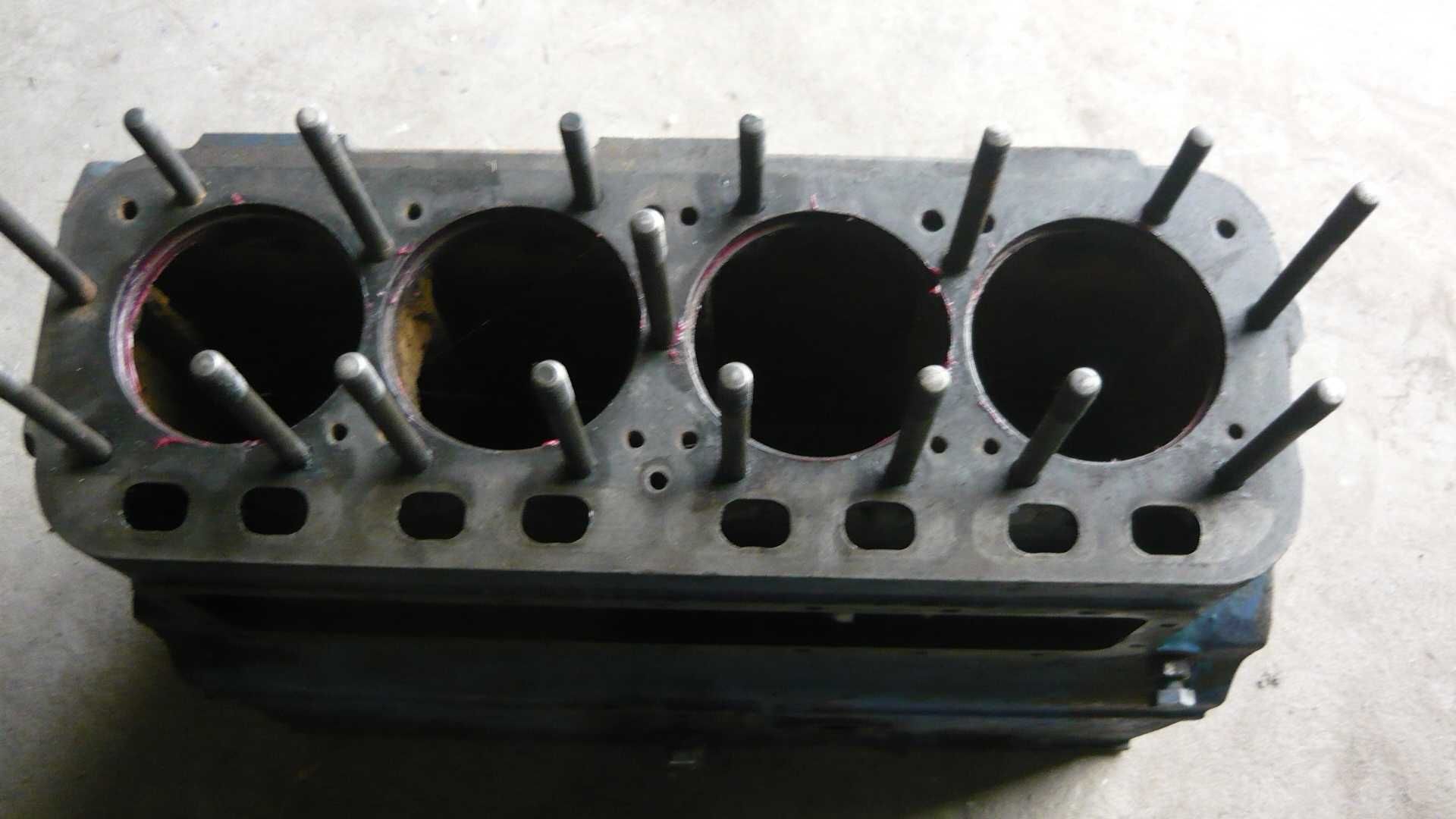 vind piese tractor u 650 u 445 fiat 315 aro ,perkins john deere