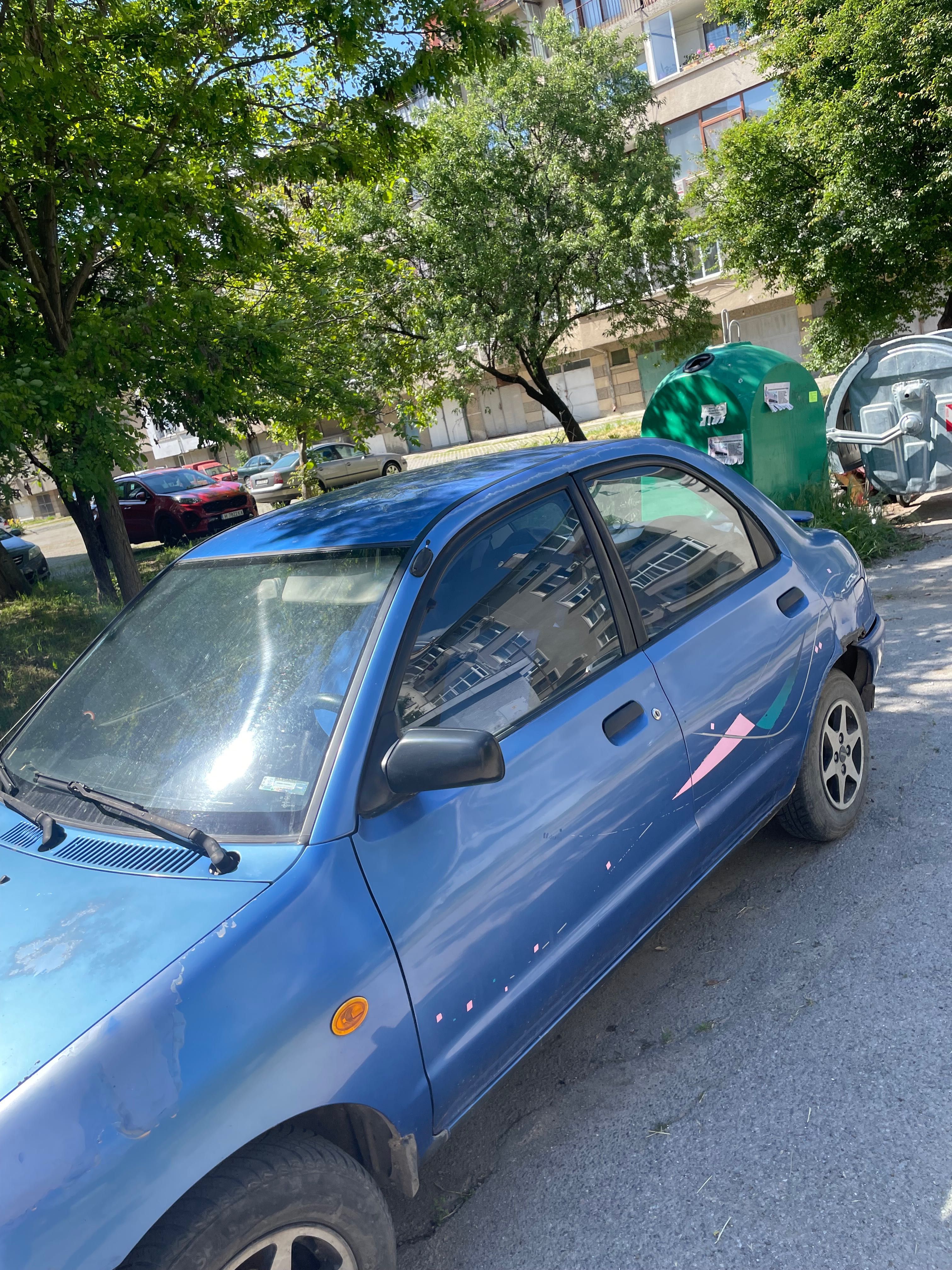 Mazda 121 цяла за части
