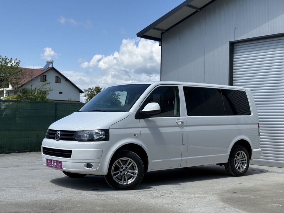 VW T5 2.0 TDI 140 Cp 8+1 9 locuri Automat DSG Rate