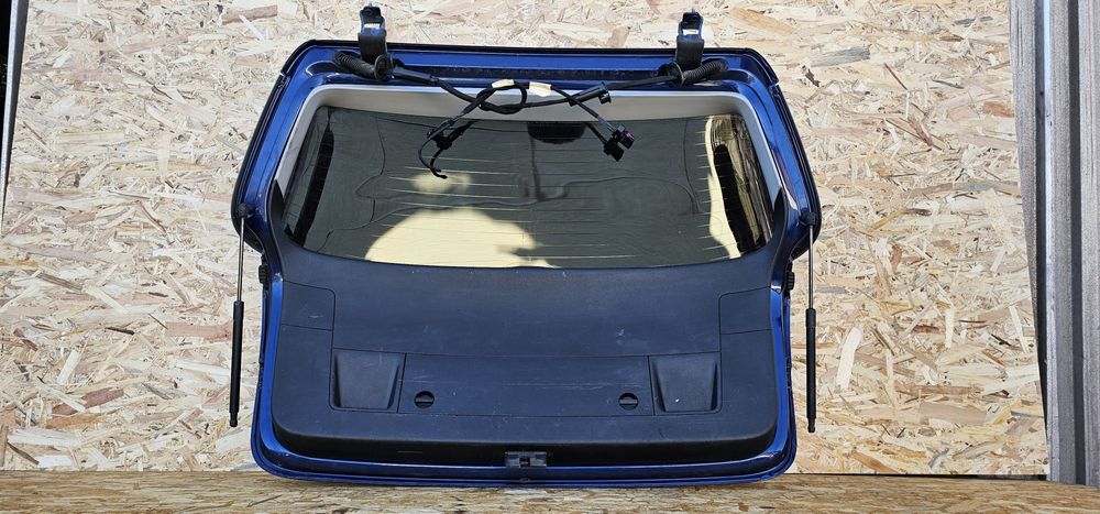 Haion Volkswagen Passat B6 Original Complet  din Rm-Valcea  COD LD5Q