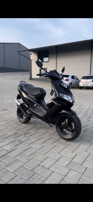 Vând Scuter Peugeot 49 cc Speed Fight 2