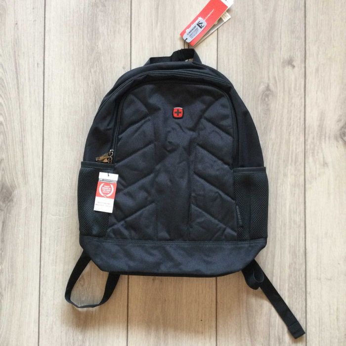 НОВА оригинална черна раница WENGER  отделение за 16-инчов лаптоп 20 л