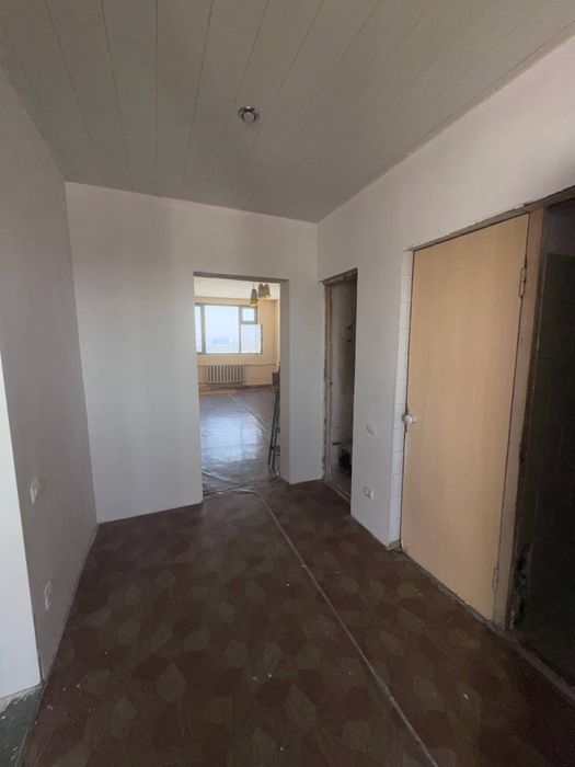 Продажа 2 комнатная Лисунова 4