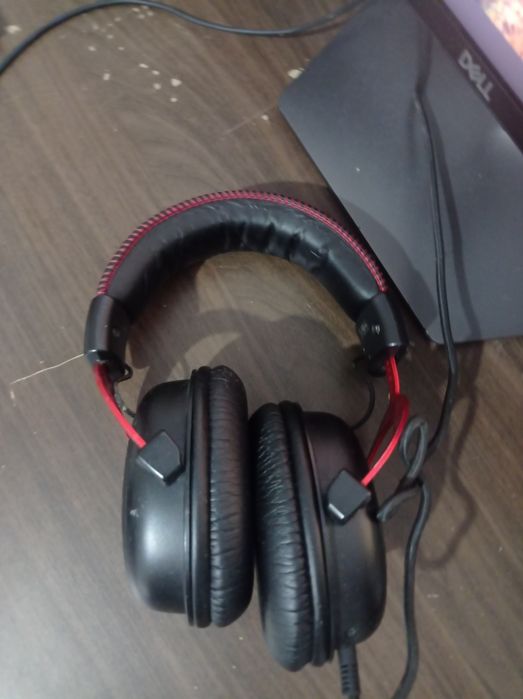 Schimb cu kukrin g4 cititi descrirea !!!