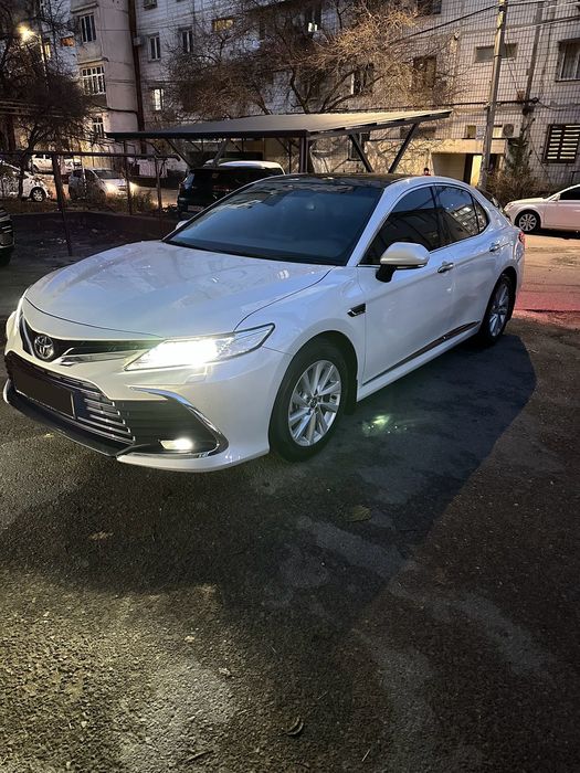 Продается Toyota Camry 2023