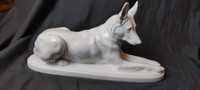 Фарфоровая статуэтка немецкая овчарка лфз