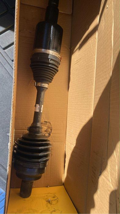 Мерцедес GLK, C klasa, S klasa, 4MATIK Полуоска предна лява