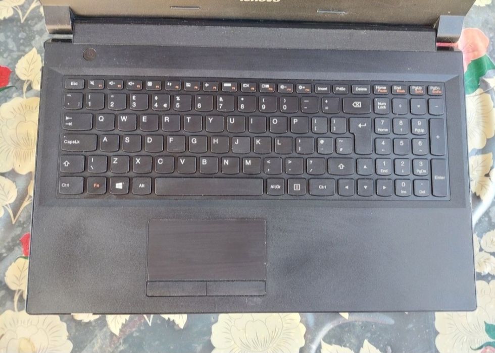 Laptop Lenovo B51-80