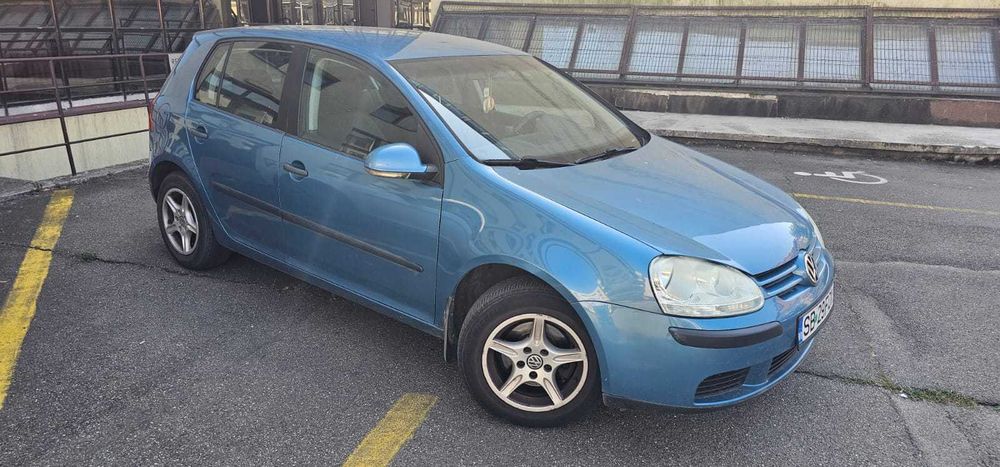 Vand URGENT VW GOLF 5 an 2005 stare buna de functionare 160000 km
