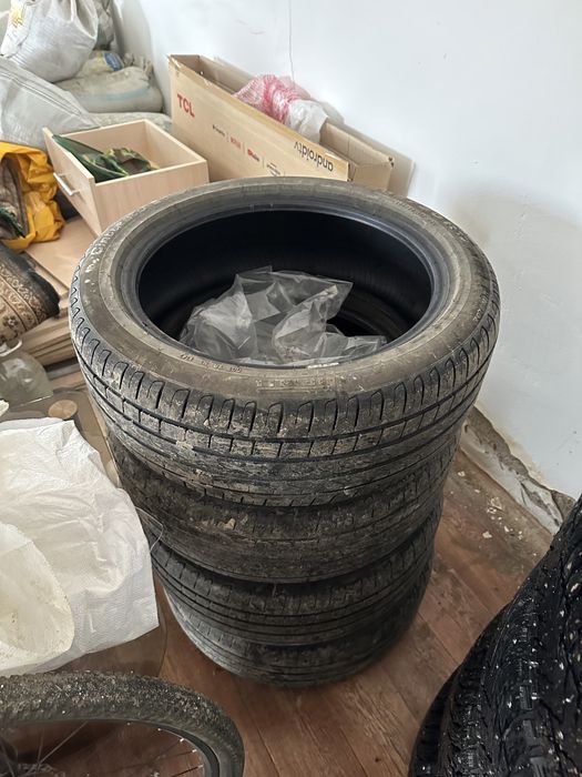 Продам комплект летней резины 205/50 R 17