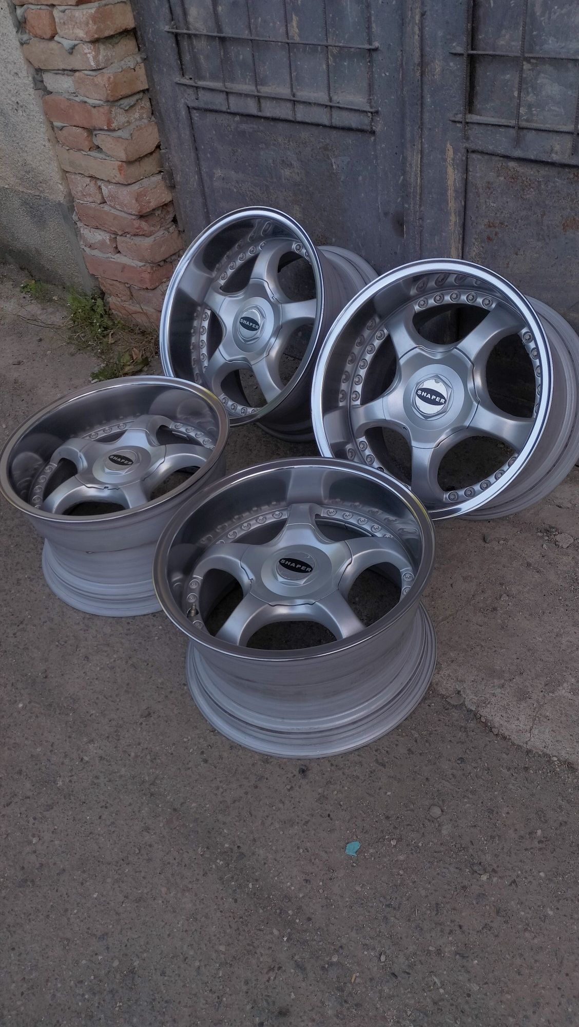 Jante 4x100 R16 în două lățimi