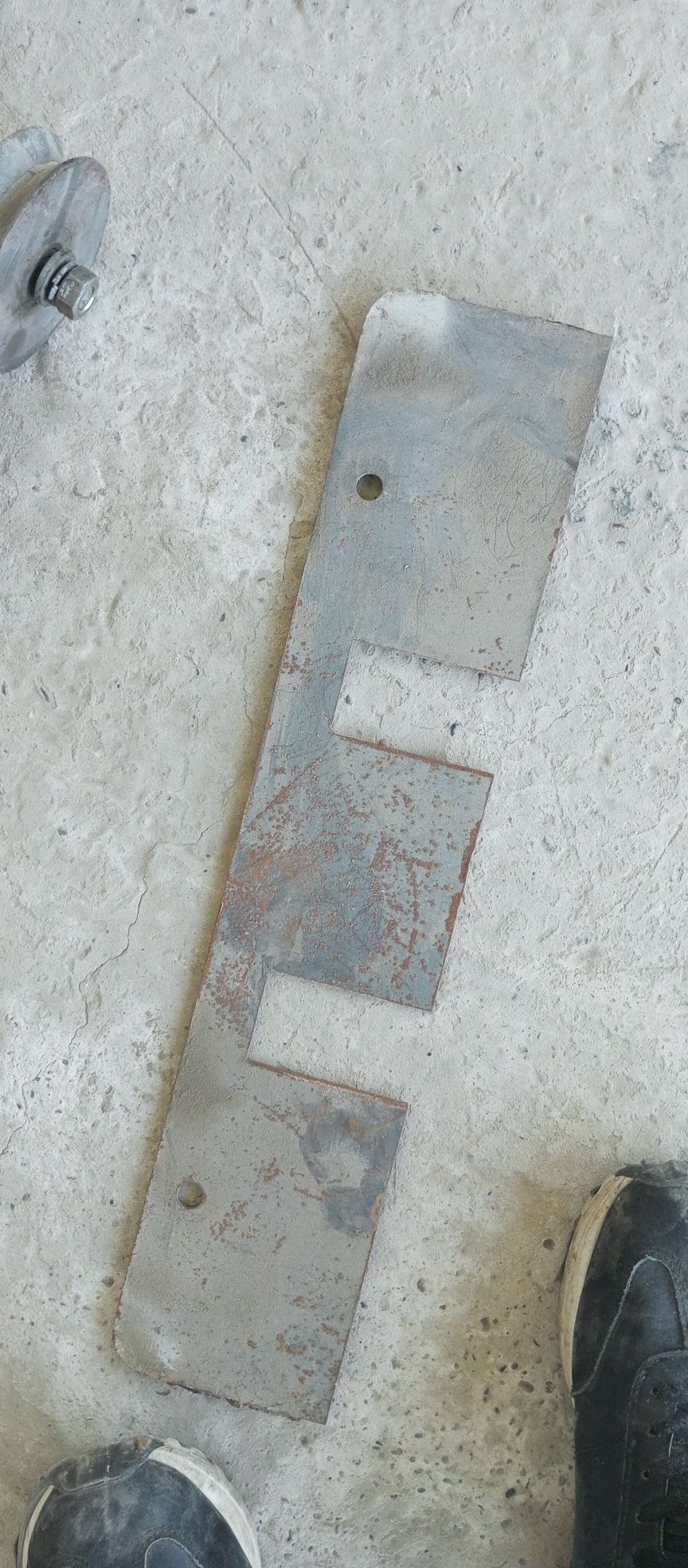 Rolik sotiladi 10sm