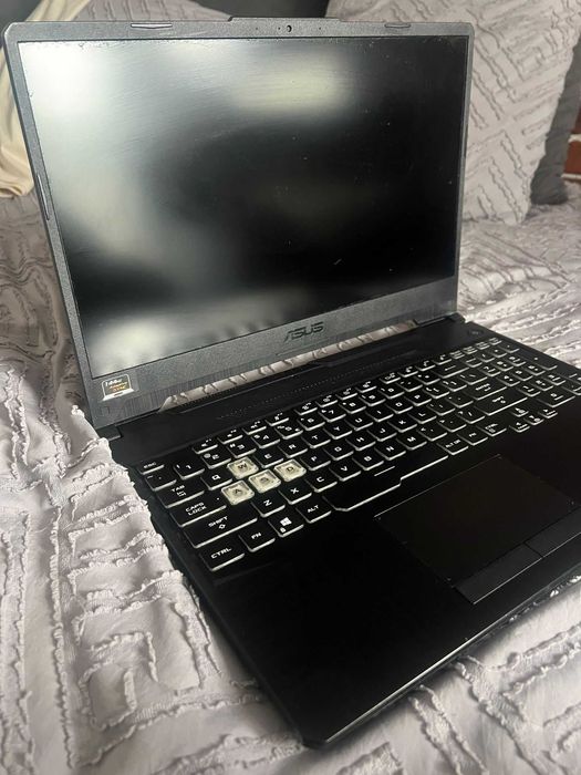 Laptop Gaming ASUS TUF A15 FA506II