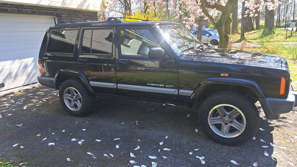 Jeep Cherokee sport