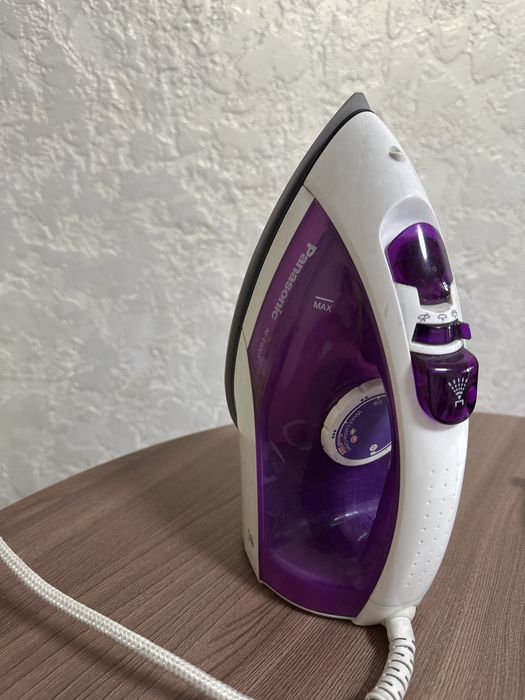 Утюг panasonic NI-E400T