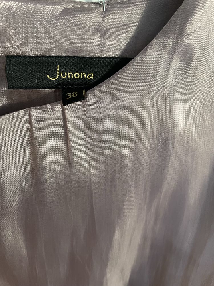 Елегнта рокля junona