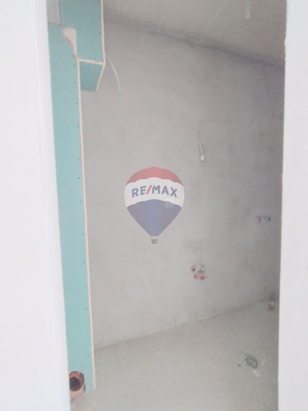 Продава се Къща в Варна, Виница - 278 кв.м за 1666 €/кв.м - Снимка #9