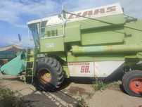CLAAS DOMINATOR 98 S = 20000 €