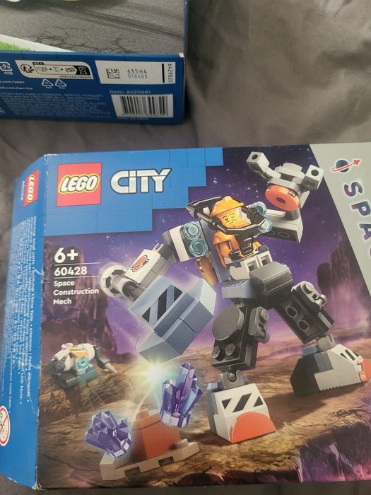 Lego 6 ani + city space