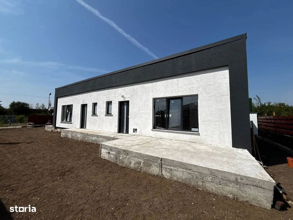 Apartament in casa pe 1 nivel- curte 80 mp Crevedia Kaufland