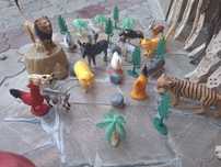 Animale sălbatice și animale domestice
Preț 30 lei
